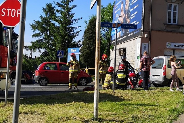 3.06.2021. Wypadek na ul. Krakowskiej w Andrychowie