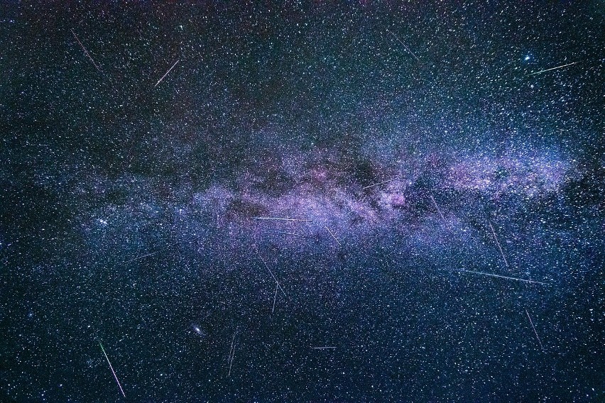 Perseidy 2019. Dziś będzie noc spadających gwiazd! Gdzie je oglądać? Deszcze meteorów w 2019 r. Lato rozpieści fanów astronomii [12.08.19]