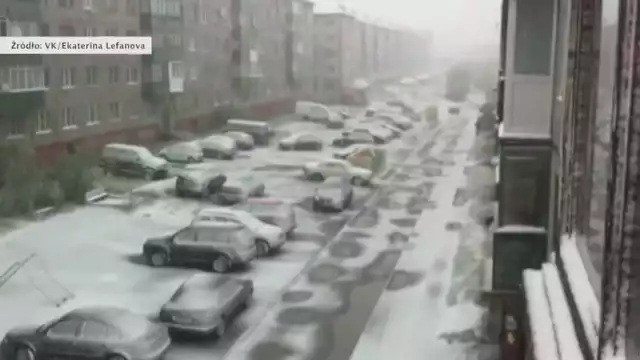 Anomalia pogodowe nawiedziły północną Rosję. W mieście Workuta spadł śnieg.