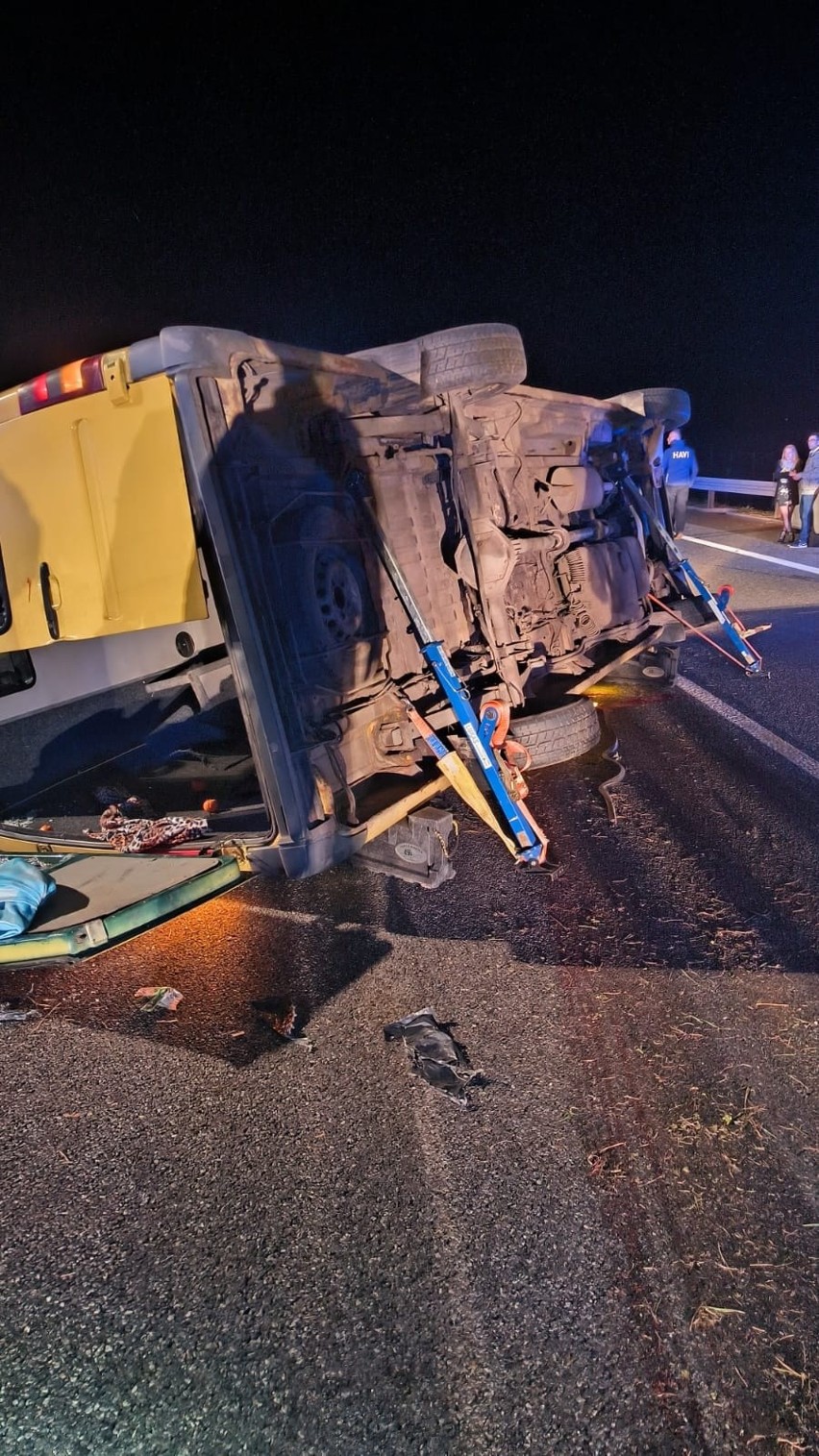 Tragiczny wypadek busa na A4 koło Tarnowa. Nie żyje...