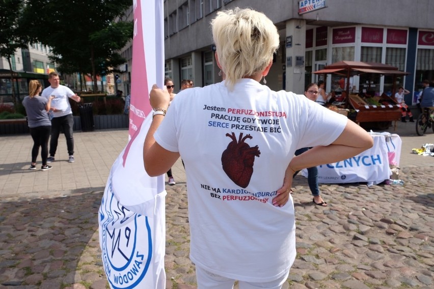 Akcja w Poznaniu: Zabraknie lekarzy i pielęgniarek?