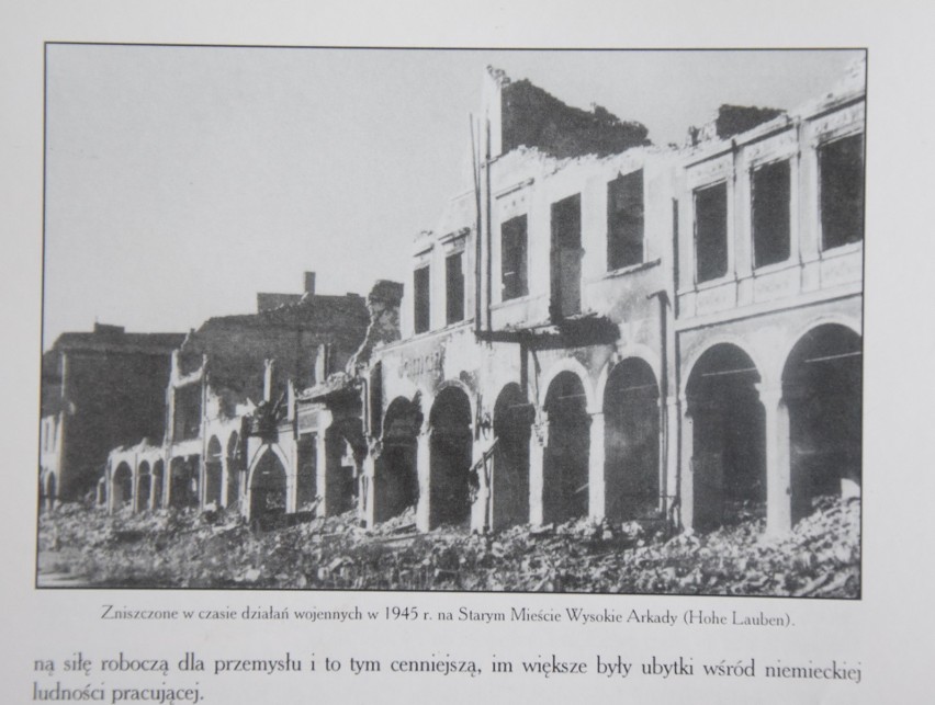 Zniszczony zamek w Malborku i miasto w 1945 roku. Wspomnienia "93 mieszkańca miasta". Cenne świadectwo historii [zdjęcia, wideo]