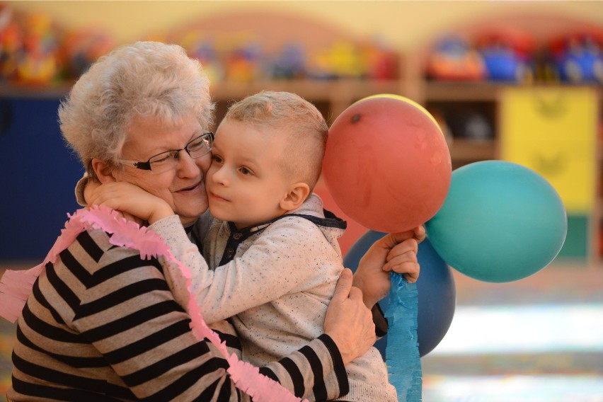 Program „Babcia Plus” kierowany byłby do babć i dziadków,...