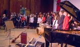 Koncert charytatywny w szkole muzycznej przy Sosnowej w Łodzi [ZDJĘCIA] 