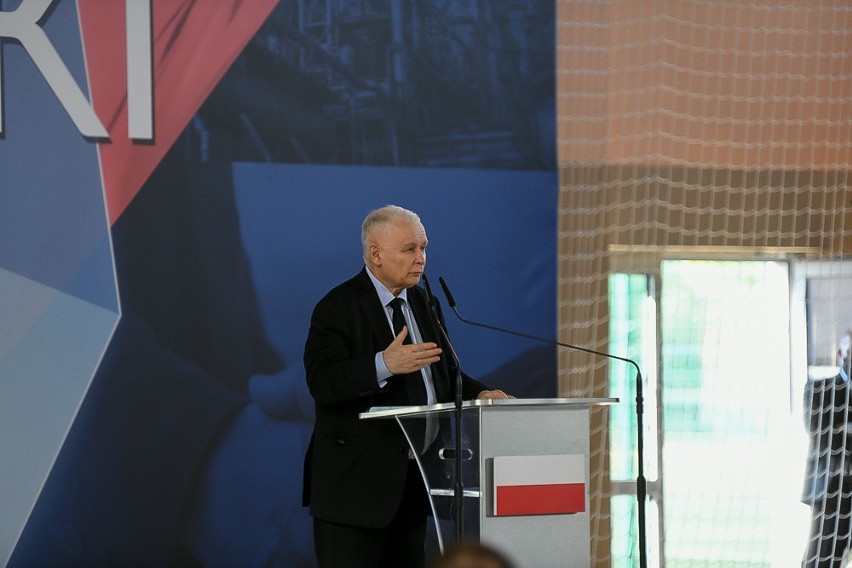 Jarosław Kaczyński odwiedził w niedzielę po południu Wysokie...