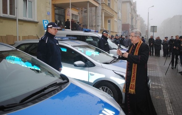 Samochody trafią do funkcjonariuszy z Paczkowa, Korfantowa, Głuchołaz oraz Nysy.