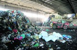 Drugie życie śmieci. Z łódzkich odpadów powstają doniczki i ocieplacze do kurtek