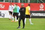 ,,Selekcjonerskie spojrzenie Janasa": Mam nadzieję, że trener Santos okaże się…wrażliwy na oczekiwania polskich kibiców i swoich pracodawców