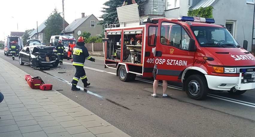 Sztabin: Wypadek dwóch samochodów osobowych. Kierowcy trafili do szpitala [ZDJĘCIA]