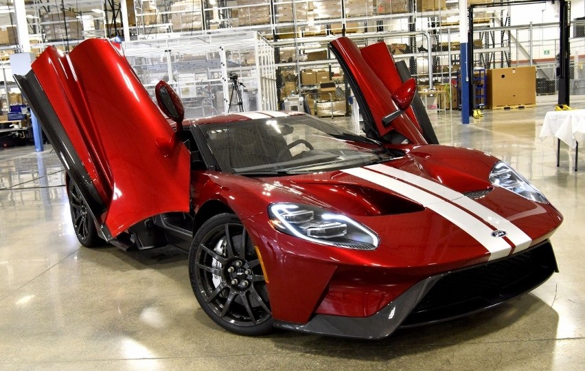 Ford GT...