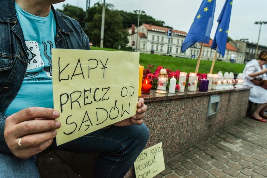 Protest przeciwko planowanym zmianom w sądownictwie odbył...