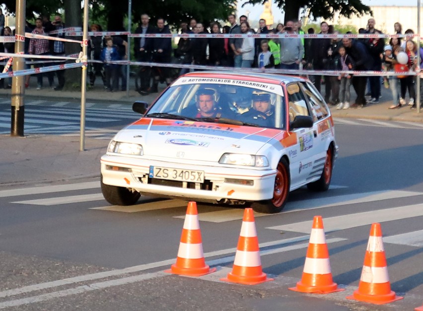 Rajd Magnolii 2017. Załogi wystartowały z Wałów Chrobrego 