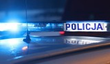 23-letni kierowca nie zatrzymał się do kontroli i zaczął uciekać gdańskim policjantom. Okazało się, że nie miał licencji na przewóz osób