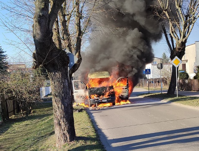 Pożar auta w Białogardzie