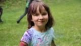 8-letnia Ania z Morzeszczyna urodziła się ze stopami końsko-szpotawymi (SKS). Ruszyła zbiórka na leczenie. Gdzie można pomóc?