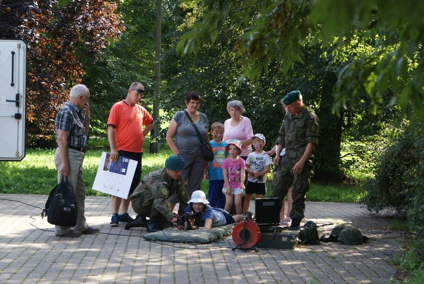 Piknik militarno-historyczny w Parku Hallera