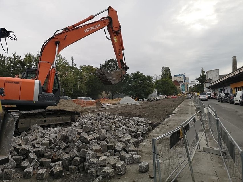 Trwa już budowa trasy autobusowo-tramwajowej na Nowy Dwór (ZDJĘCIA)