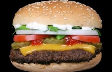 McDonald's dostarczy jedzenie do domu klienta