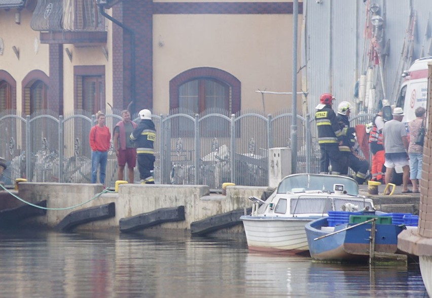 Dziwnów. Kobieta z dzieckiem wpadła gokartem do wody