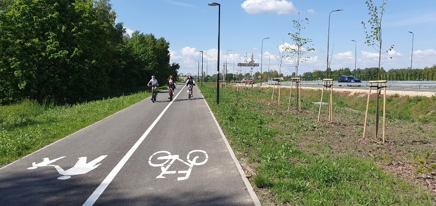 Nowa droga rowerowa w Rybniku powstała przy okazji budowy...
