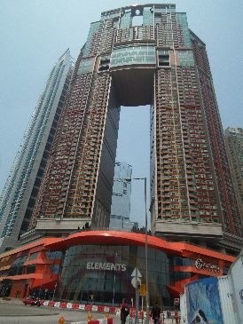 Potezne, monumentalne wiezowce to symbol Hongkongu