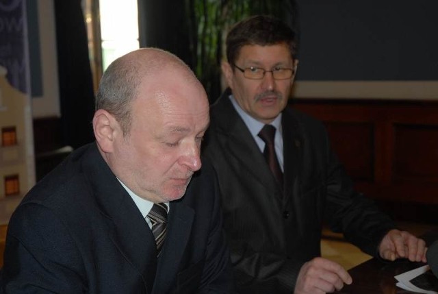 Prezydent Jan Zubowski i jego zastępca Leszek Rybak mają gotowy plan. Teraz muszą go jeszcze zatwierdzić radni miejscy
