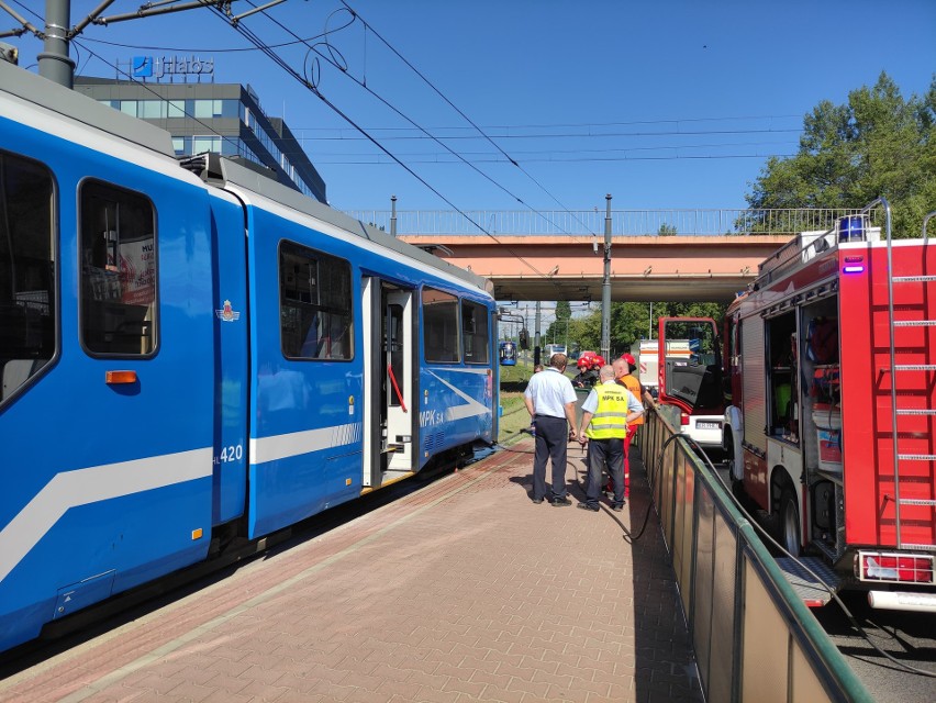 Kraków. "Wielki dym z tramwaju". Kolejne zdarzenie na tym samym przystanku