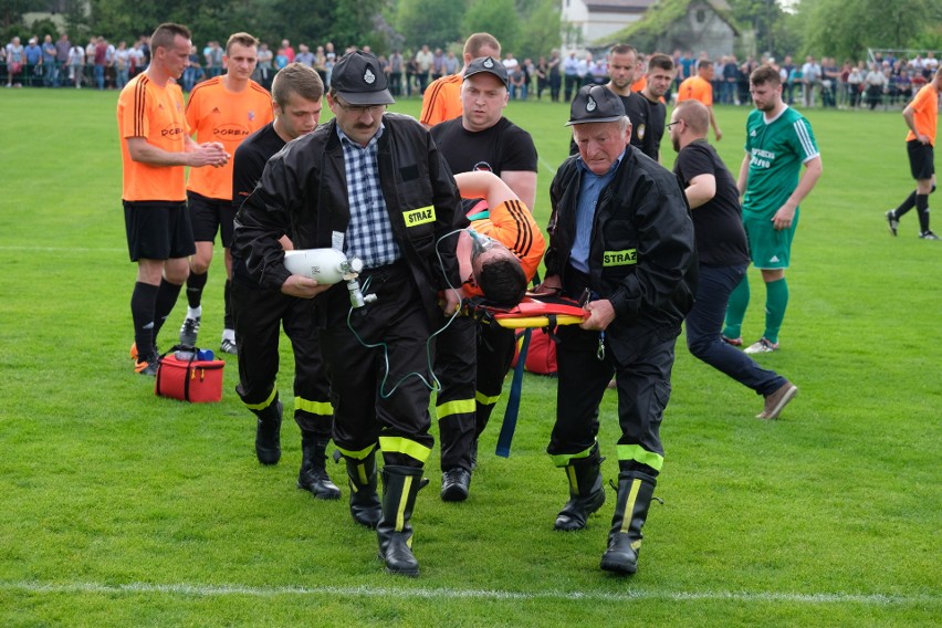 4 liga podkarpacka. Ważne trzy punkty zostały w Stubnie. Piast Tuczempy przegrał 0:2 [RELACJA, ZDJĘCIA]