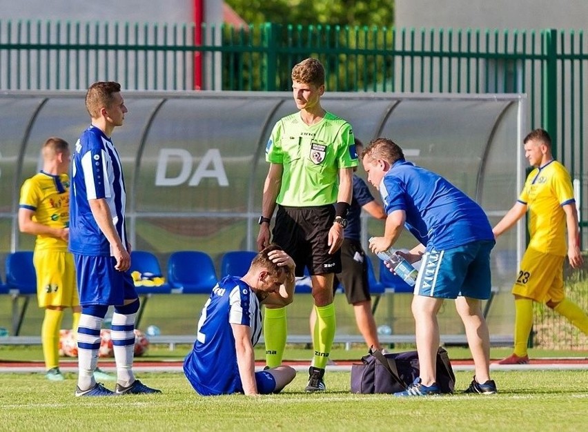 Krzysztof Pachołek po roku sędziowania w 4 lidze awansował...