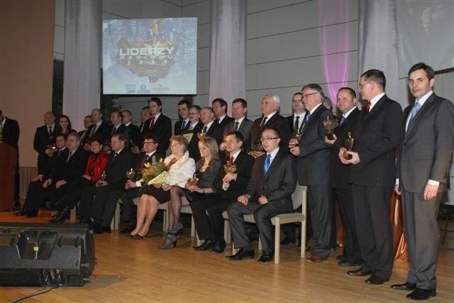 Na zdjęciu tegoroczni laureaci nagrody Lider Regionu . Fot. D. Łukasik