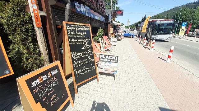 Zobacz kolejne zdjęcia. Przesuwaj zdjęcia w prawo - naciśnij strzałkę lub przycisk NASTĘPNE