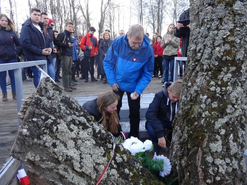 Wielkopolska młodzież pamięta o ofiarach zbrodni katyńskiej