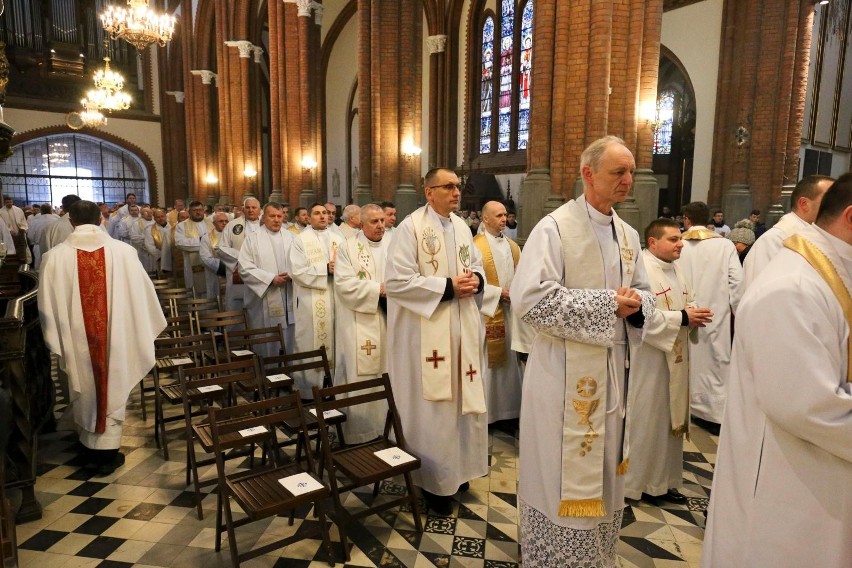 Dziś Wielki Czwartek 2018. To także Dzień Kapłaństwa, w...