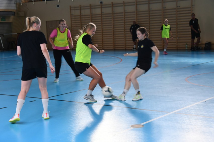Piłkarki ręczne Suzuki Korony Handball Kielce wznowiły treningi. Były Marta Rosińska i Katarzyna Grabarczyk. Zobaczcie, kto jeszcze trenował