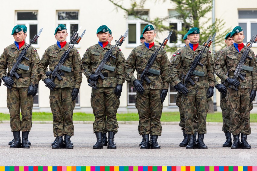 18. Białostocki Pułk Rozpoznawczy. Skrócona Służba...