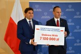 Stalowa Wola otrzymała kolejną dotację rządową na dowolne wydatki. Fotowoltaika pomoże obniżyć rachunki?