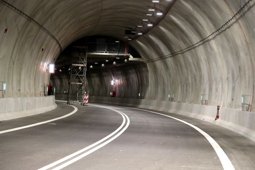 Najnowsze zdjęcia z tunelu pod Świną