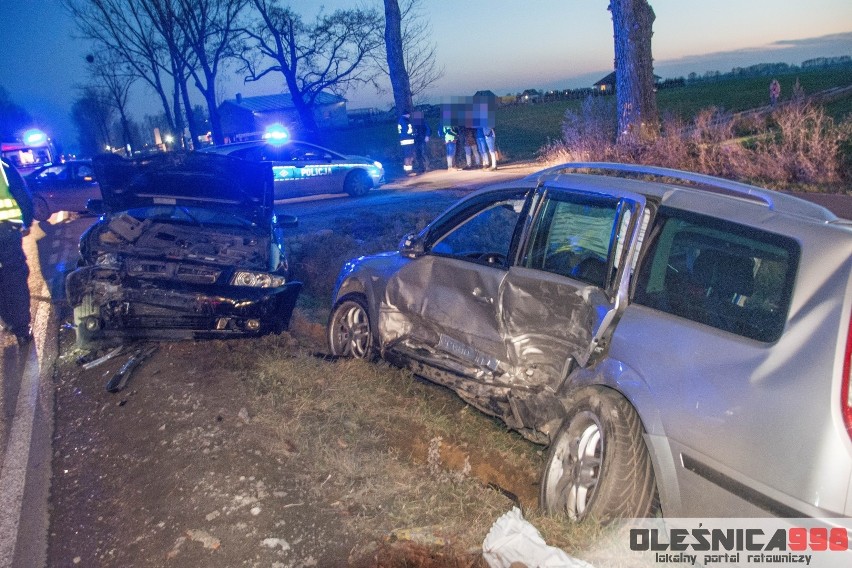 Groźny wypadek pod Oleśnicą. Kobieta w ciężkim stanie w szpitalu 