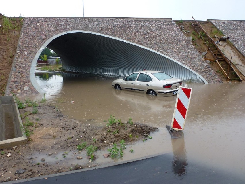 Tak wyglądają przepusty pod Młodzianowską w Radomiu.