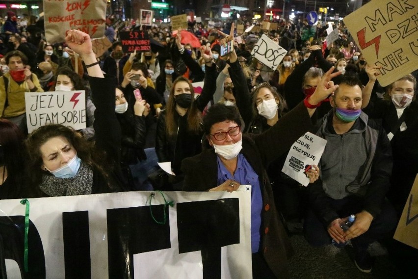 Dziś kolejny dzień protestów przeciwko zaostrzaniu prawa...