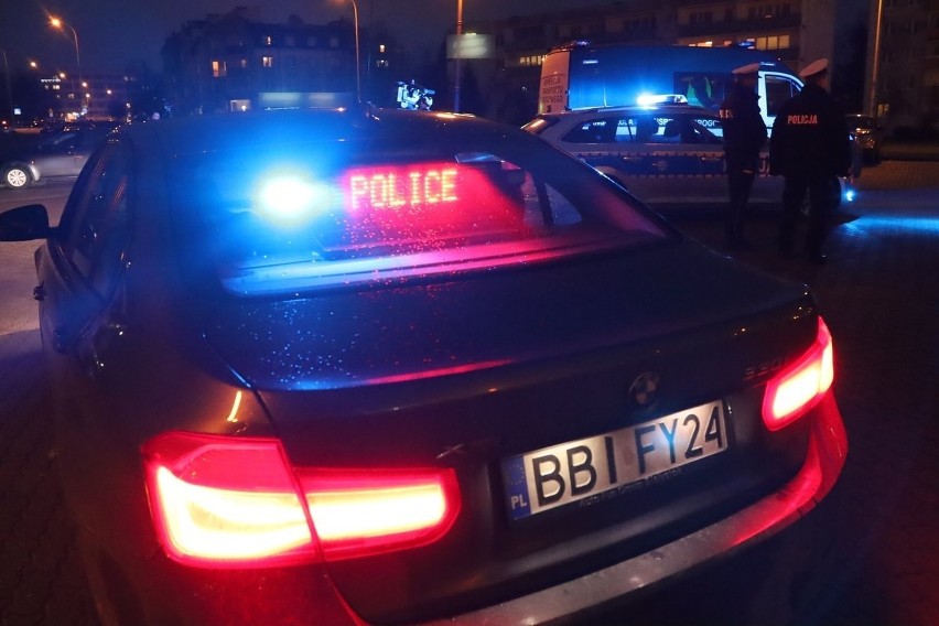 Białystok. Taksówki na aplikację pod lupą policji, KAS i WITD. Posypały się kary i mandaty (zdjęcia, wideo)