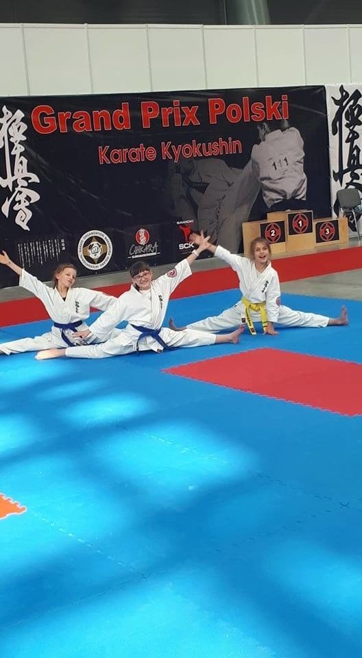 Kolejne sukcesy sandomierskich karateków na turnieju w Kielcach (ZDJĘCIA)