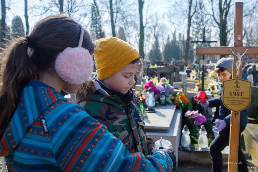 Tarnów. Uczniowie SP nr 9 odwiedzili "niezłomnych" [ZDJĘCIA]