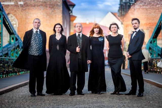 Spirituals Singers Band: Artur Stężała, Alicja Wiłkowska, Jacek Zamecki,  Marta Raczak-Idczak, Aleksandra Sozańska oraz  Krzysztof Pachołek zapraszają na festiwalowe koncerty do Mieroszowa