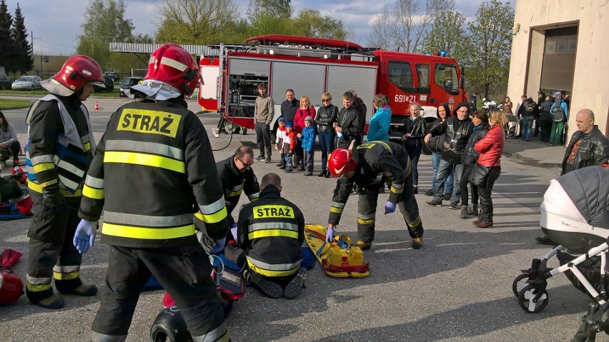 Motocykliści w Żorach rozpoczęli sezon mszą z biskupem i poświęceniem maszyn! ZDJĘCIA