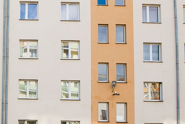 Najmniejsze mieszkania na sprzedaż i wynajem. Na kolejnych planszach: najmniejsze mieszkania w Białymstoku w kolejności od największego do najmniejszego.Zobacz kolejne zdjęcia. Przesuwaj zdjęcia w prawo - naciśnij strzałkę lub przycisk NASTĘPNE