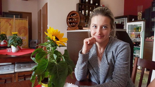 Katarzyna Rogowska-Socha prowadzi restaurację Słoneczne Bistro przy ulicy Armii Krajowej 1 w Busku-Zdroju. Ten lokal prowadzi w buskim rankingu użytkowników portalu TripAdvisor.