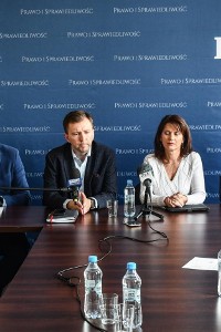 PiS w Bydgoszczy apeluje do senatorów PO o poparcie ustawy blokującej fuzję szpitali