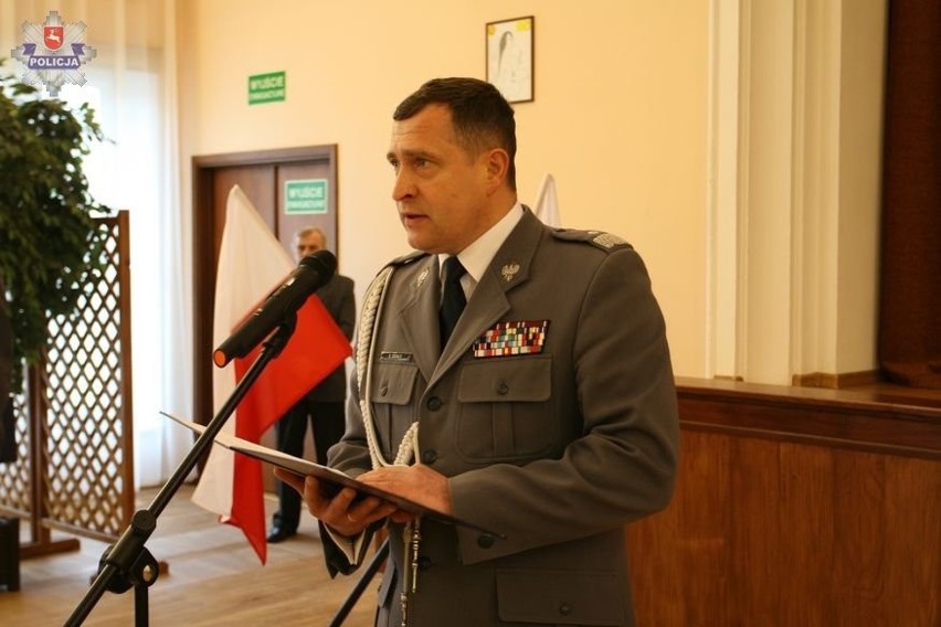 Lublin: 40 nowych policjantów złożyło ślubowanie (ZDJĘCIA, WIDEO)