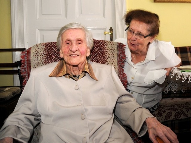 104-letnią Heleną Klaman opiekuje się synowa jej siostry Halina Murawska.